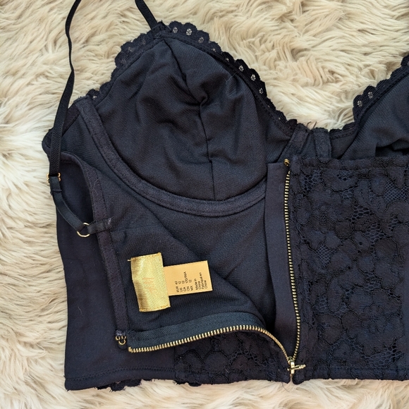 Navy lace Bustier Top - Picture 10 of 10